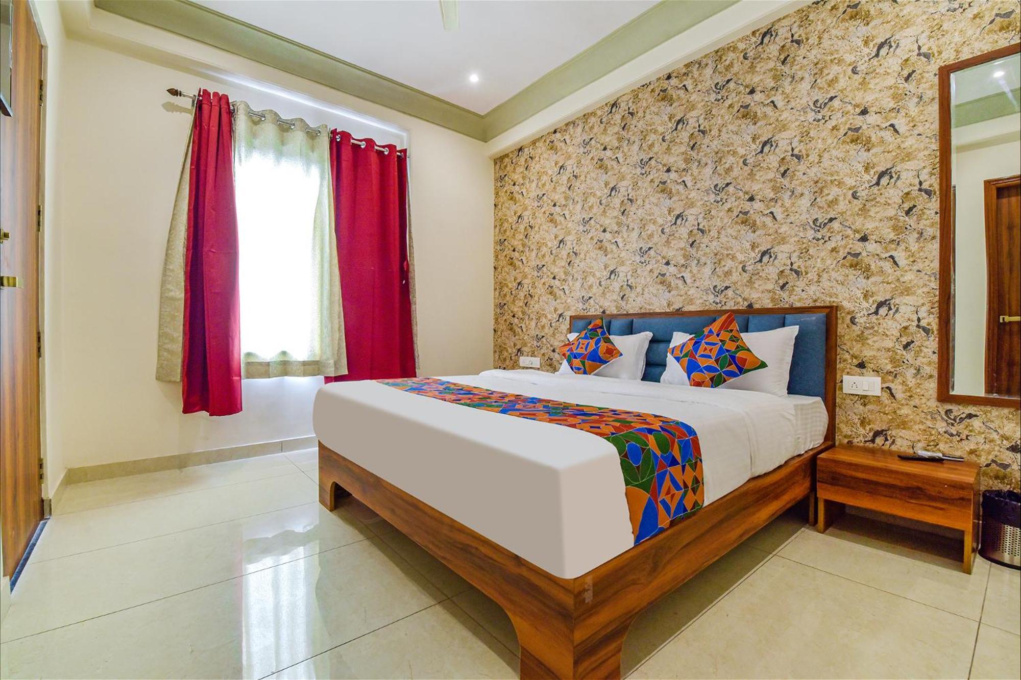 Fabhotel Bungalow 18 Hotel 3*